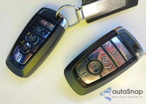 2020 Lincoln Corsair Reserve from USA, damaged, VIN 5LMCJ2C92LUL22273